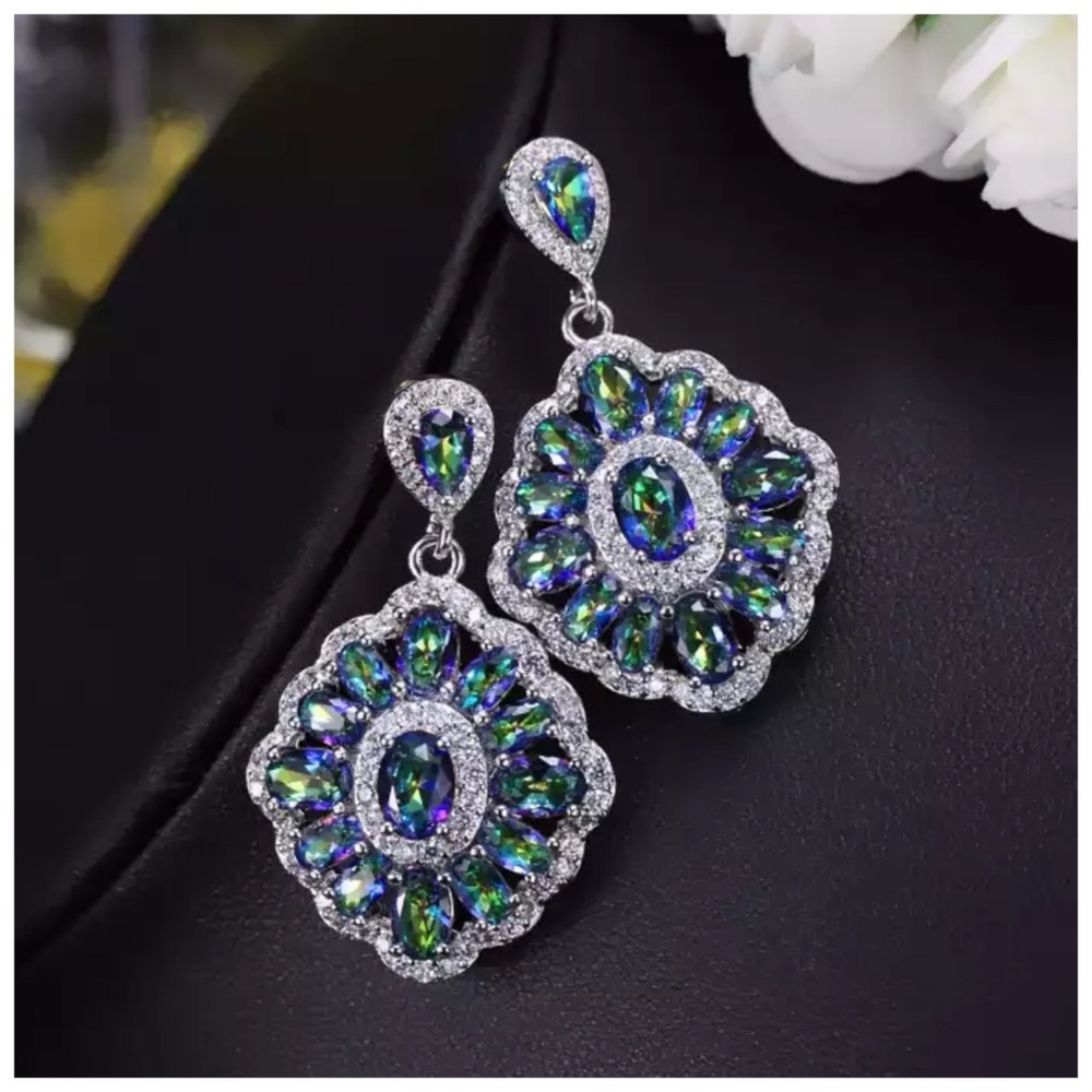 Swarovski Crystals  Stunning Earring The Aurroya - Picture 4 of 7
